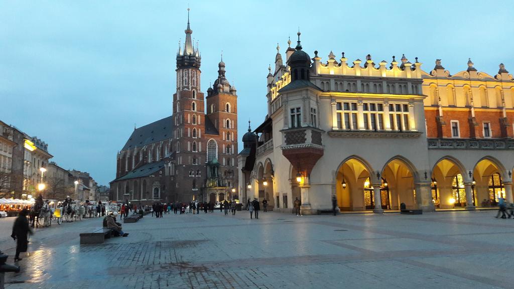 Apartament Feniks Stare Miasto 克拉科夫 外观 照片
